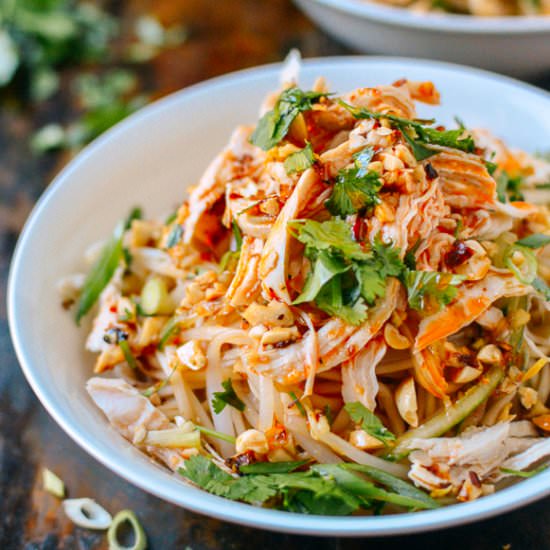 Cold Noodles with Shredded Chicken