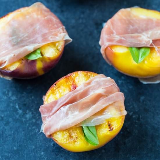 Grilled Peaches with Prosciutto