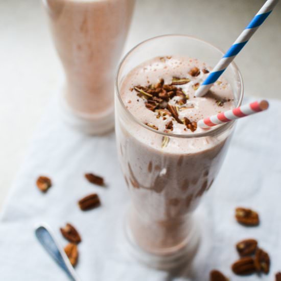 Carrot Cake Protein Smoothie