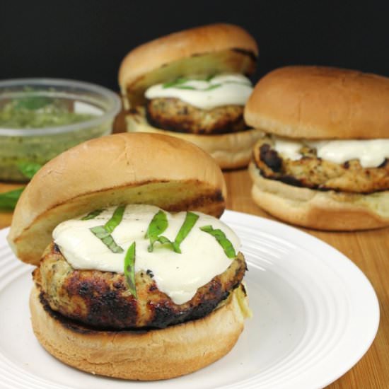Pesto Mozzarella Chicken Burgers