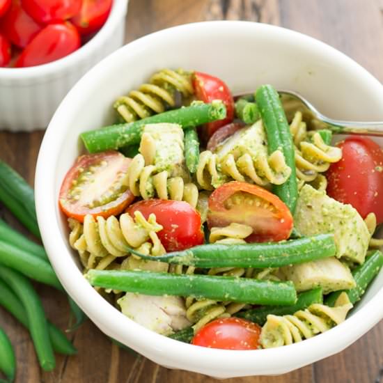 Spinach Pesto Pasta with Green Bean