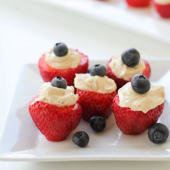 Cheesecake Stuffed Strawberries