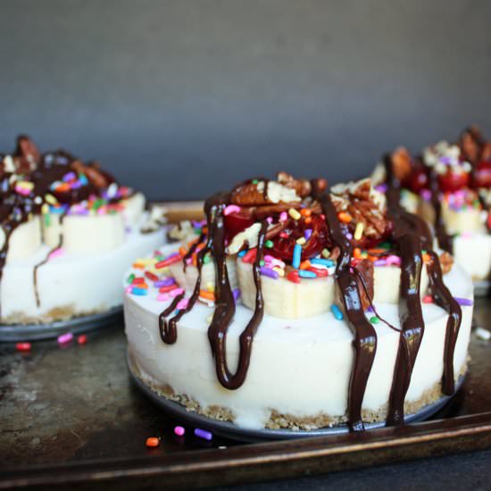 No-Bake Banana Split Cheesecakes