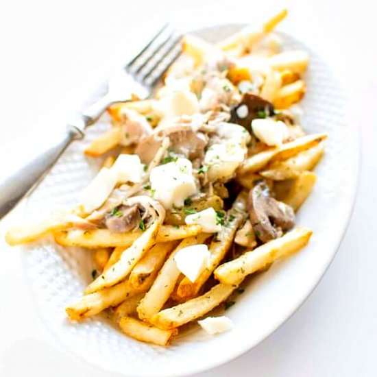 Crockpot Chicken Poutine