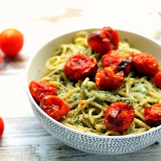 Roasted Garlic Pesto Spaghetti