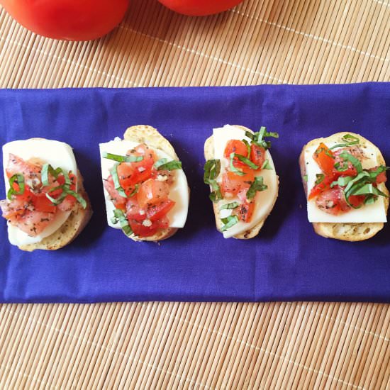 Caprese Crostini