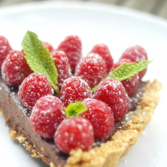 No Bake Chocolate Ganache Tart