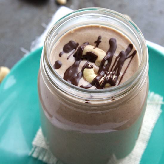 Chocolate Cashew Smoothie
