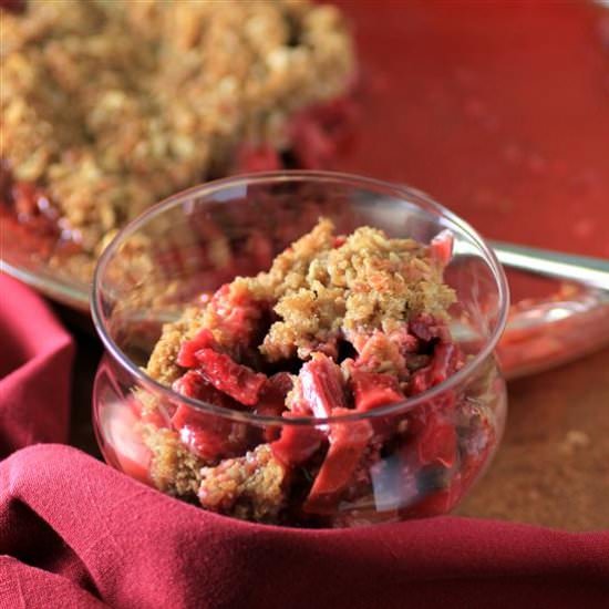 Rhubarb Strawberry Crisp