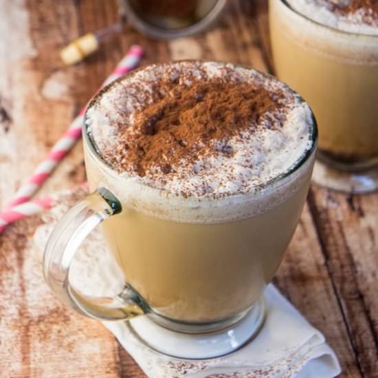 Paleo “Cinnamon Roll” Iced Latte