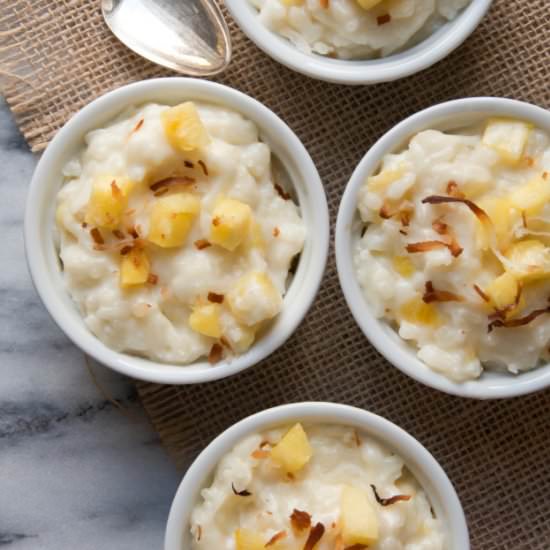 Piña colada rice pudding