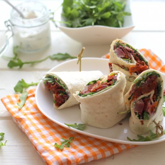 Beef, Tomatoes and Arugula Wrap