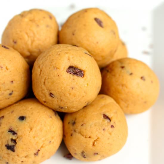 Peanut Butter Cookie Dough Balls