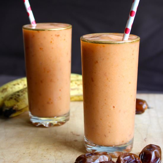 Papaya Date Smoothie