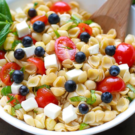 Caprese Pasta Salad