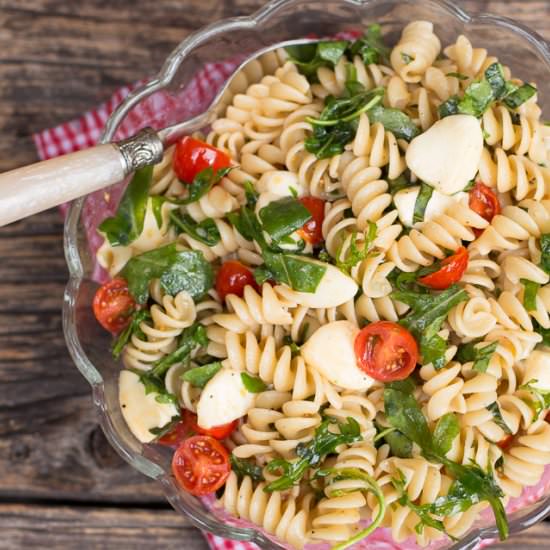 Tomato Bocconcini Pasta