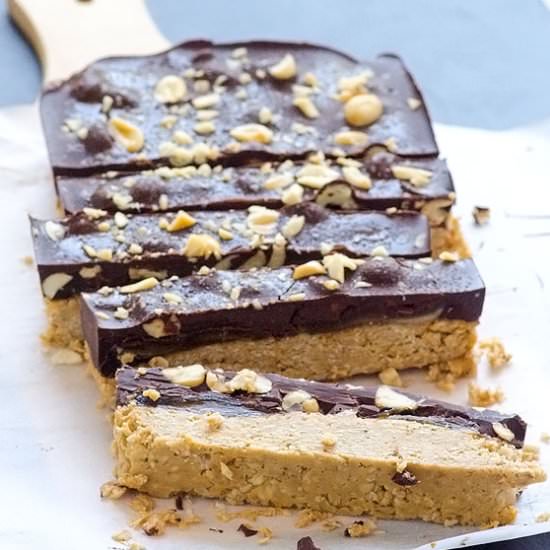 Clean Eating Snickers Oat Bars