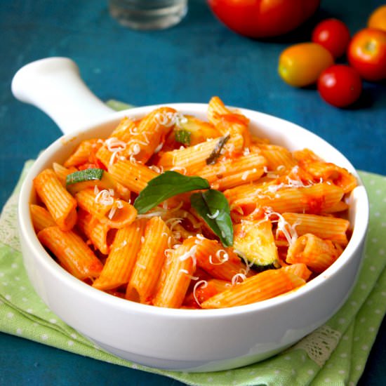 Pasta in Red Sauce