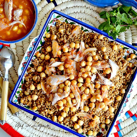 Palestinian Couscous with Chicken