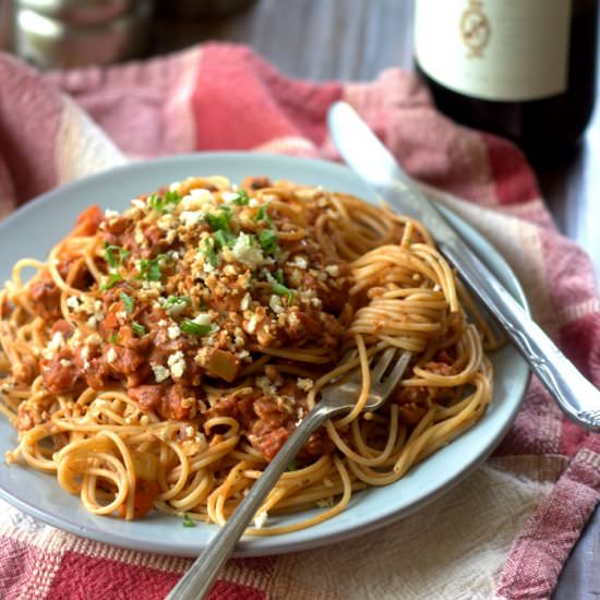 Spaghetti with Tempeh Ragu