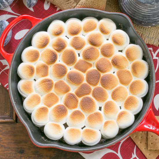 Skillet S’mores Dip