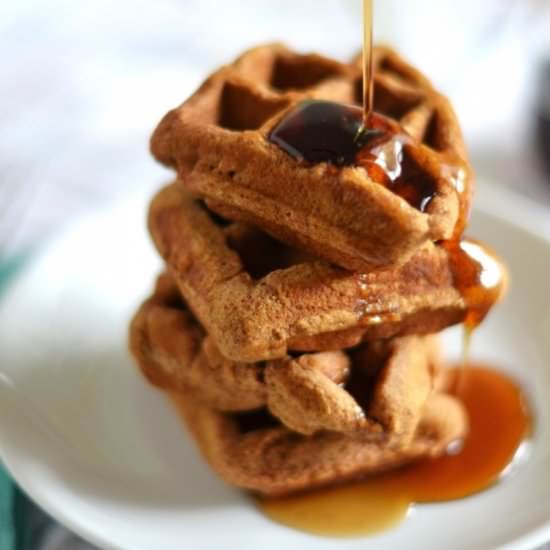 Paleo Pumpkin Waffles