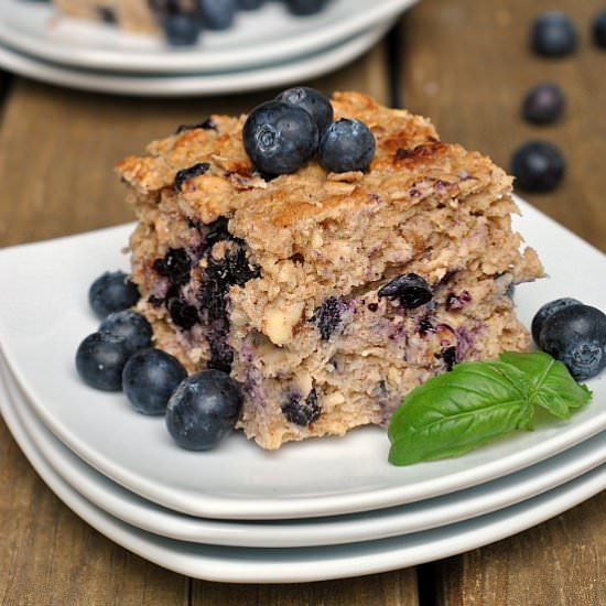 Baked Blueberry Walnut Oatmeal