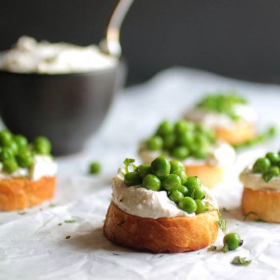 Pea, Mint, and Whipped Feta Toasts