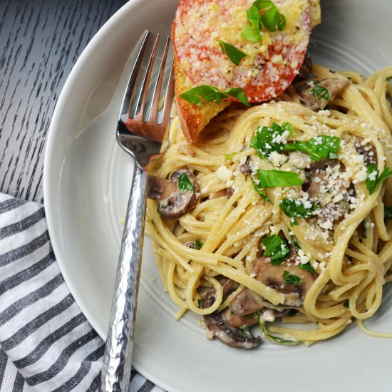 The Best Mushroom and Cream Sauce