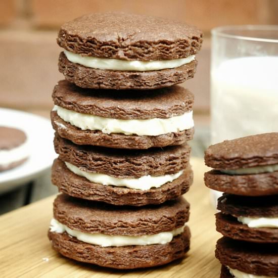 Homemade OREO Cookies