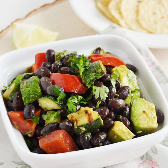 Black bean vegetable salad
