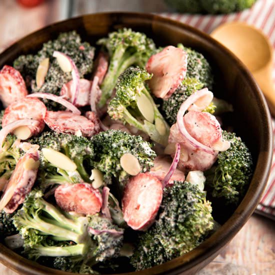 Strawberry Broccoli Salad