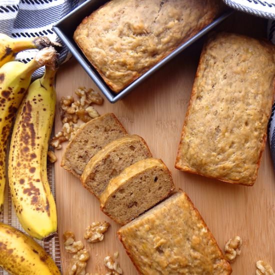 vegan banana bread with walnuts