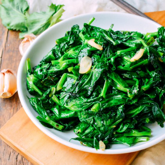 PEA LEAVES STIR-FRY