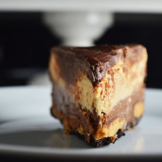 Peanut Butter Chocolate Cheesecake
