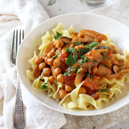 Mushroom & Chickpea Paprikash