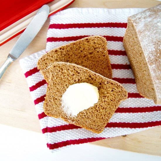 Simple Spelt Bread