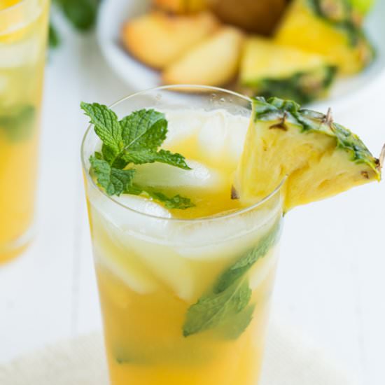 Pineapple Peach Mojito