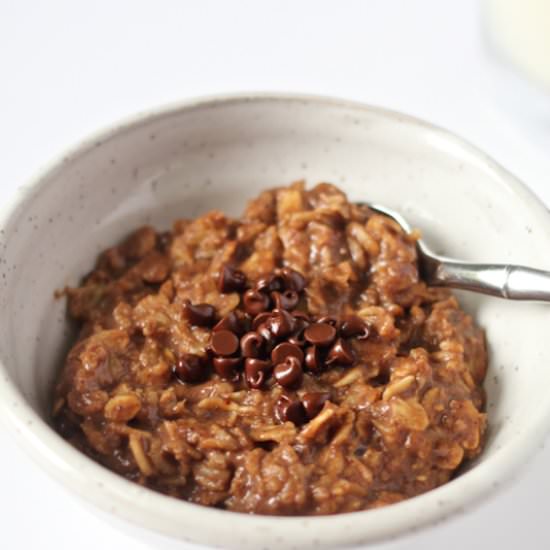 Chocolate breakfast oatmeal