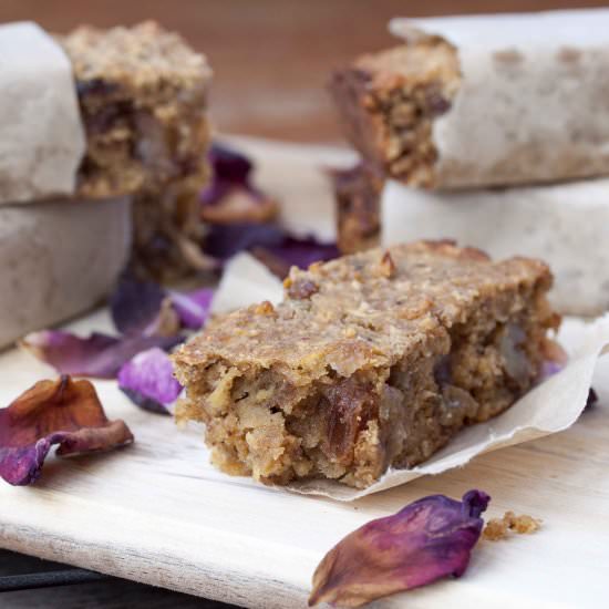 Apple and Cinnamon Protein Bars