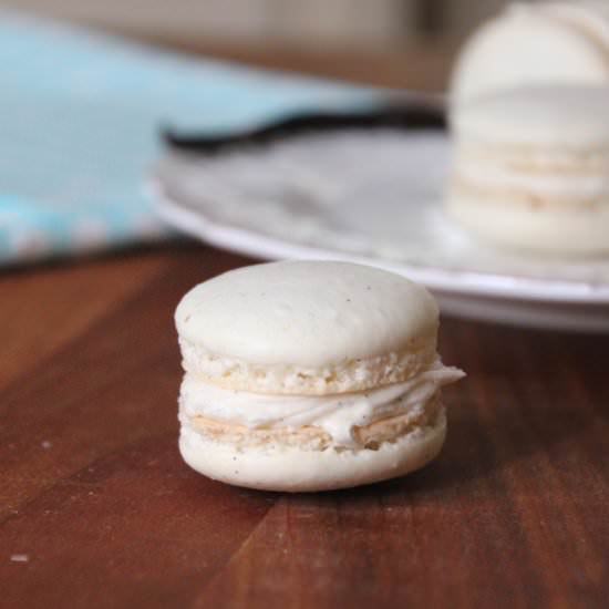 Vanilla Bean Macarons