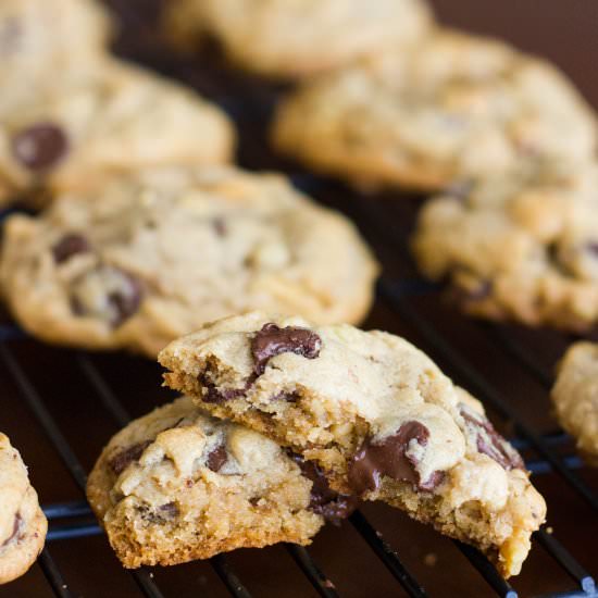 Chocolate Chip Walnut Cookies