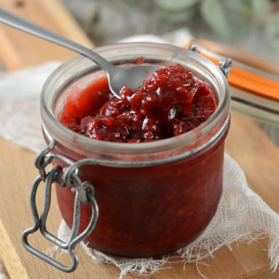 Rhubarb and raspberry jam