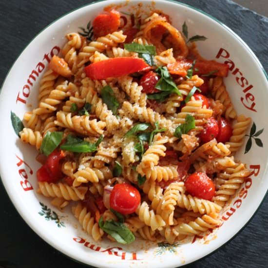 Red Veggie Pasta