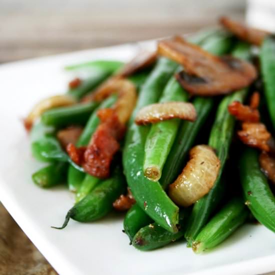 Sauteed Green Beans with Mushrooms