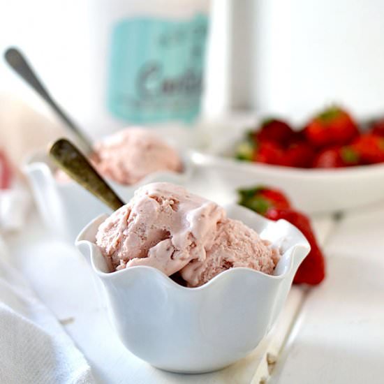 Roasted Strawberry Ice Cream