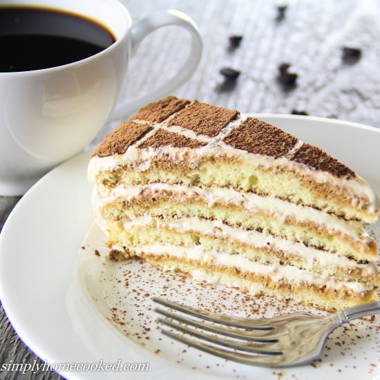 Tiramisu Cake