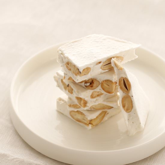 Almond Nougat (Vegan)