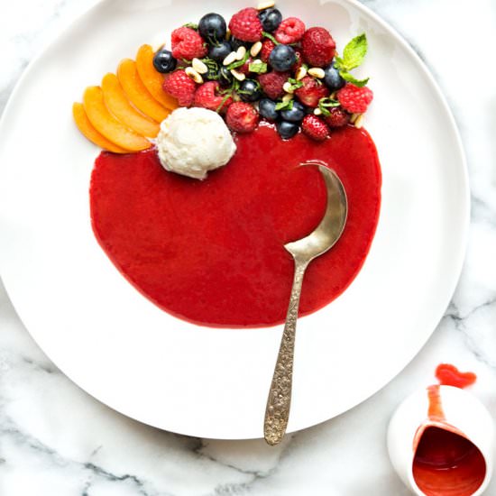 Chilled Strawberry Soup