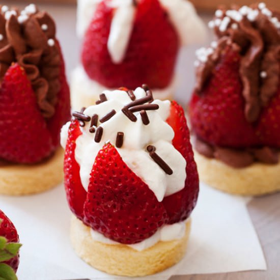 Strawberries ‘n Cream Bites